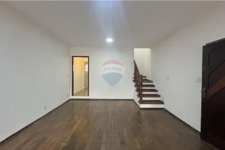 Casa com 3 Quartos para alugar, 191m² no Vila Invernada, São Paulo