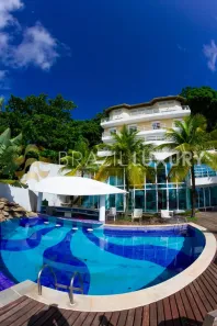 Casa de Condomínio com 11 Quartos para alugar, 2500m² no Loteamento João Batista Julião, Guarujá