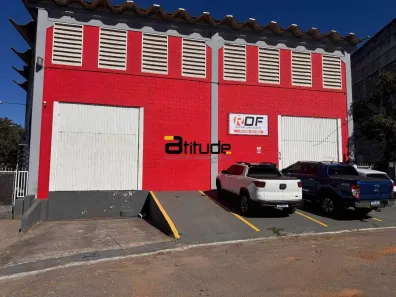 Galpão/Depósito/Armazém para alugar, 750m² no Jardim Nina (Fazendinha), Santana de Parnaíba