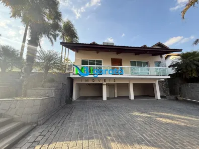 Casa de Condomínio com 4 Quartos à venda, 1000m² no Arujázinho I, II e III, Arujá