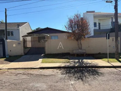 Casa com 3 Quartos para alugar, 122m² no Maria Luiza, Cascavel