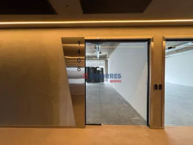 Sala Comercial para alugar, 94m² no Parque Industrial Tomas Edson, São Paulo
