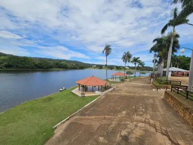 Lote/Terreno à venda, 2884m² no Setor Central, Hidrolândia