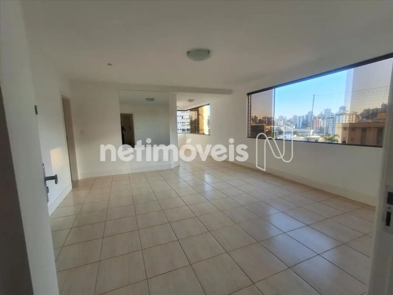 Apartamento com 3 quartos — Estoril, Belo Horizonte