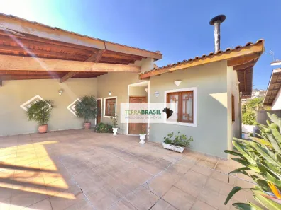 Casa com 4 Quartos à venda, 232m² no Jardim do Lago, Atibaia