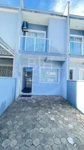 Sobrado com 2 Quartos para alugar, 60m² no Itacolomi, Balneário Piçarras