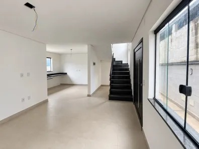 Casa com 2 Quartos para alugar, 80m² no Vila São Paulo, Mogi das Cruzes