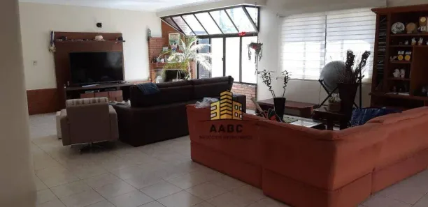 Sobrado com 4 Quartos à venda, 343m² no Nova Petrópolis, São Bernardo do Campo