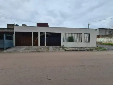 Casa de Condomínio com 2 Quartos à venda, 40m² no Areal, Brasília