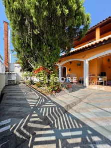 Casa com 4 Quartos à venda, 204m² no Balneário Três Marias, Peruíbe