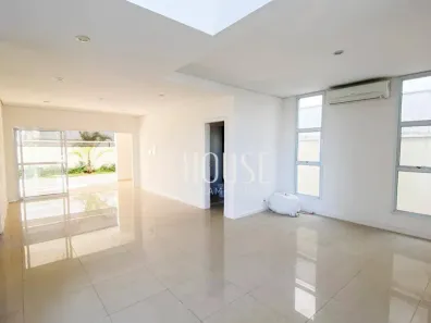 Casa de Condomínio com 3 Quartos à venda, 300m² no Bairro da Vossoroca, Sorocaba
