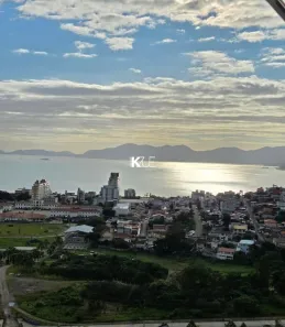 Apartamento com 2 Quartos à venda, 69m² no Capoeiras, Florianópolis