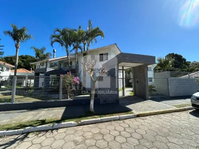 Apartamento com 3 Quartos para alugar, 70m² no Canasvieiras, Florianópolis