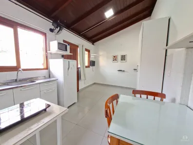 Kitnet com 1 Quarto para alugar, 23m² no Trindade, Florianópolis