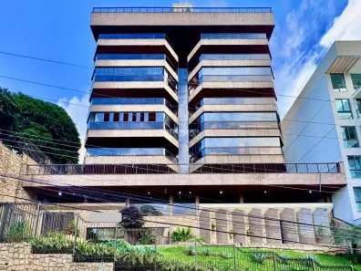 Apartamento com 4 Quartos à venda, 301m² no São Mateus, Juiz de Fora