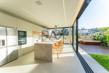 Casa de Condomínio com 3 Quartos para alugar, 293m² no Pedra Branca, Palhoça