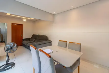 Casa com 2 Quartos à venda, 80m² no Heliópolis, Belo Horizonte