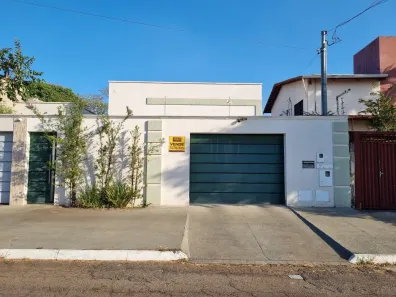 Casa com 2 Quartos à venda, 140m² no Setor Sudoeste, Goiânia