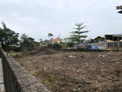 Lote/Terreno à venda, 750m² no Praia de Fora, Palhoça