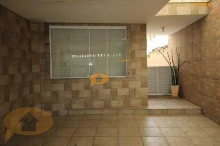 Sobrado com 3 Quartos à venda, 220m² no Vila Dom Pedro I, São Paulo