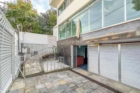 Sobrado com 4 Quartos à venda, 600m² no Jardim da Glória, São Paulo
