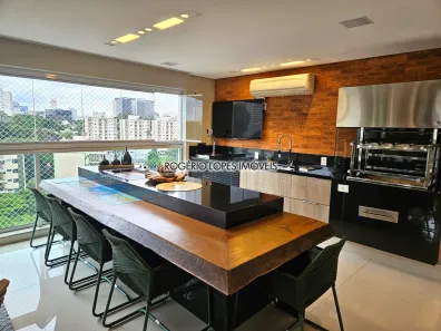 Apartamento com 3 Quartos à venda, 198m² no Vila Mariana, São Paulo