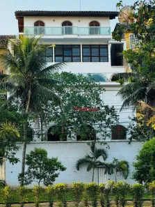 Casa com 5 Quartos à venda, 476m² no Glória, Macaé