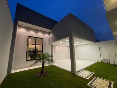 Casa com 3 Quartos à venda, 174m² no Novo Mundo, Uberlândia