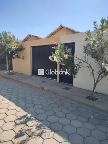Casa com 3 Quartos à venda, 85m² no Santo Inácio, Montes Claros