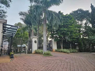 Casa de Condomínio com 3 Quartos à venda, 208m² no Parque dos Príncipes, São Paulo