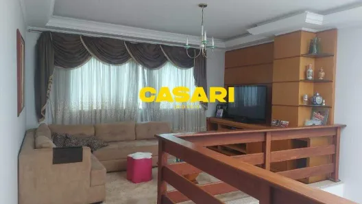 Sobrado com 3 Quartos à venda, 383m² no Independência, São Bernardo do Campo
