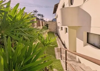 Casa com 4 Quartos à venda, 371m² no Coqueiros, Florianópolis