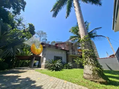 Sobrado com 4 Quartos à venda, 350m² no Massaguaçu, Caraguatatuba