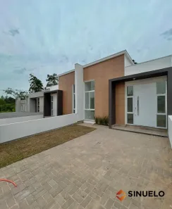 Casa com 3 Quartos à venda, 80m² no Lago Azul, Estância Velha