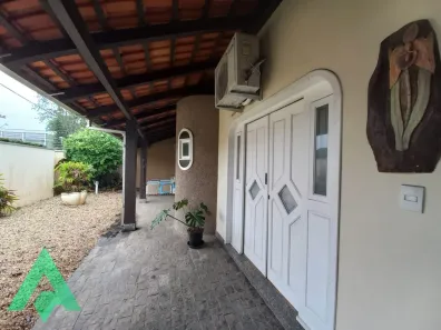 Casa com 3 Quartos à venda, 280m² no Água Verde, Blumenau