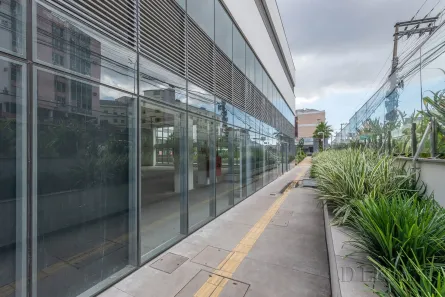 Ponto Comercial para alugar, 441m² no Cristo Redentor, Porto Alegre