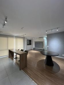 Apartamento com 2 Quartos à venda, 83m² no Zona 08, Maringá