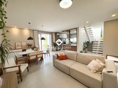 Casa de Condomínio com 4 Quartos à venda, 211m² no Jardim Jacinto, Jacareí