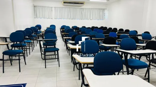 Prédio Comercial para venda ou aluguel, 3445m² no Pedra Mole, Teresina