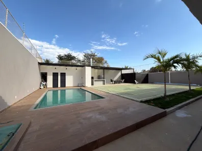 Casa com 5 Quartos à venda, 500000m² no São Luiz, Belo Horizonte