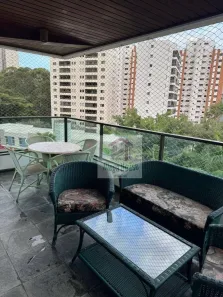 Apartamento com 3 Quartos para venda ou aluguel, 247m² no Vila Suzana, São Paulo