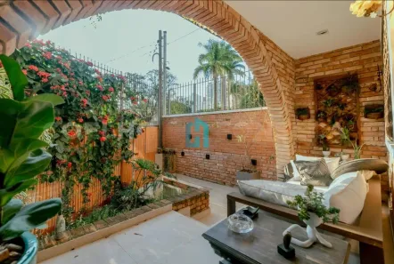 Casa com 3 Quartos à venda, 144m² no Vila Mariana, São Paulo