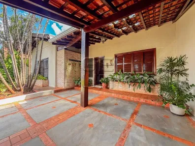 Casa com 3 Quartos à venda, 246m² no Andrade, Londrina