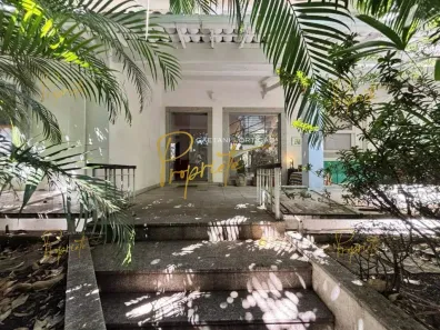 Casa com 4 Quartos à venda, 690m² no Humaitá, Rio de Janeiro