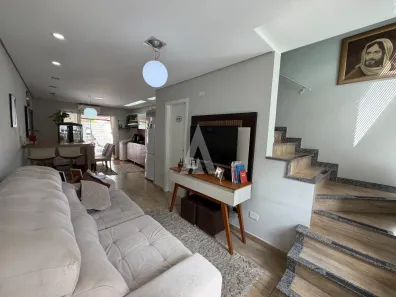 Sobrado com 2 Quartos à venda, 70m² no Floresta, Joinville