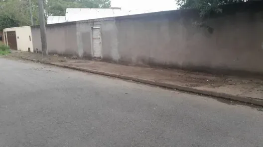 Lote/Terreno à venda, 330m² no Jardim Bandeirantes, Sorocaba