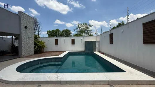 Casa com 4 Quartos à venda, 400m² no Santa Rosa, Cuiabá
