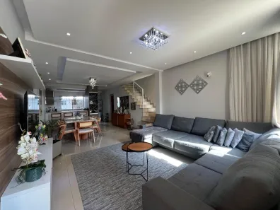 Casa com 3 Quartos à venda, 264m² no Jardim Belvedere, Volta Redonda