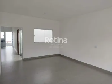 Casa com 3 Quartos à venda, 110m² no Jardim Holanda, Uberlândia