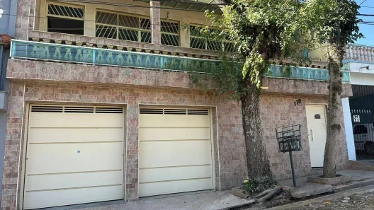 Casa com 3 Quartos à venda, 188m² no Jardim Regina, São Paulo